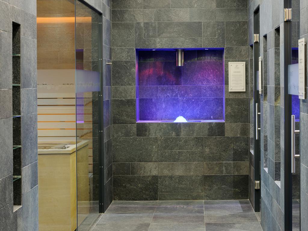 Cresta.Alpin.Sport.Hotel Лех ам Алберг Екстериор снимка